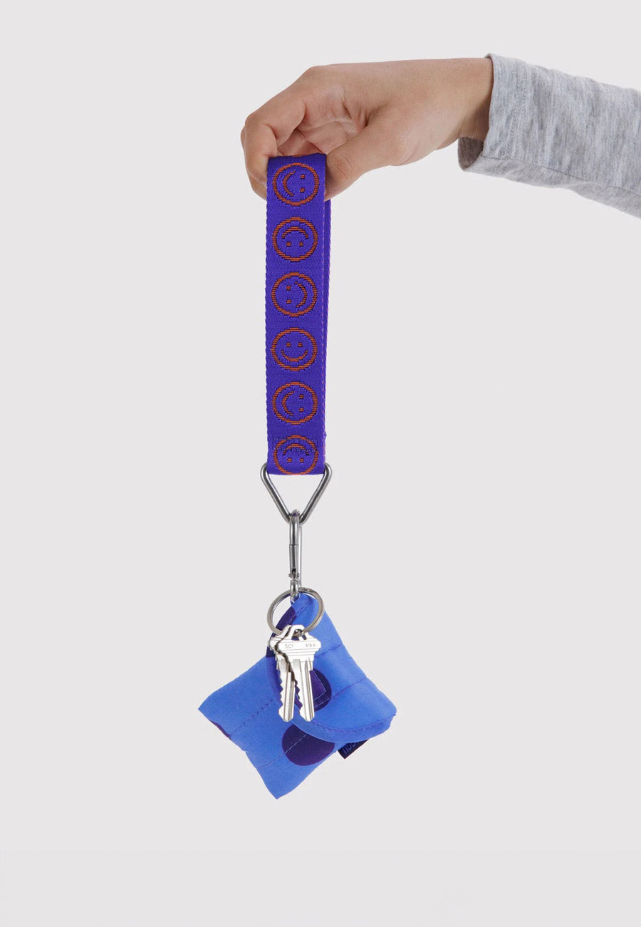 Baggu Logo Keychain Lapis Happy