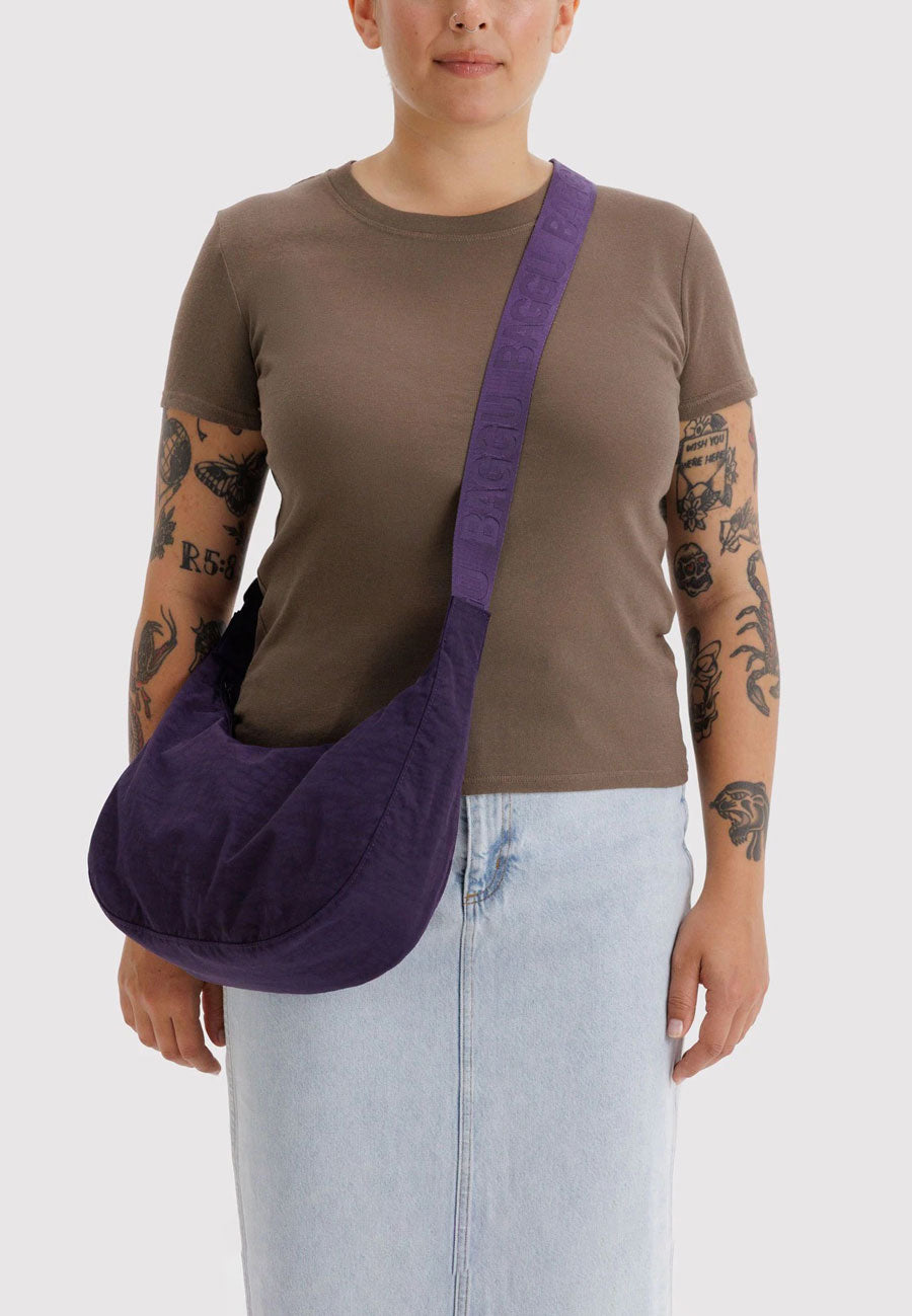 Baggu Medium Nylon Crescent Bag Fig
