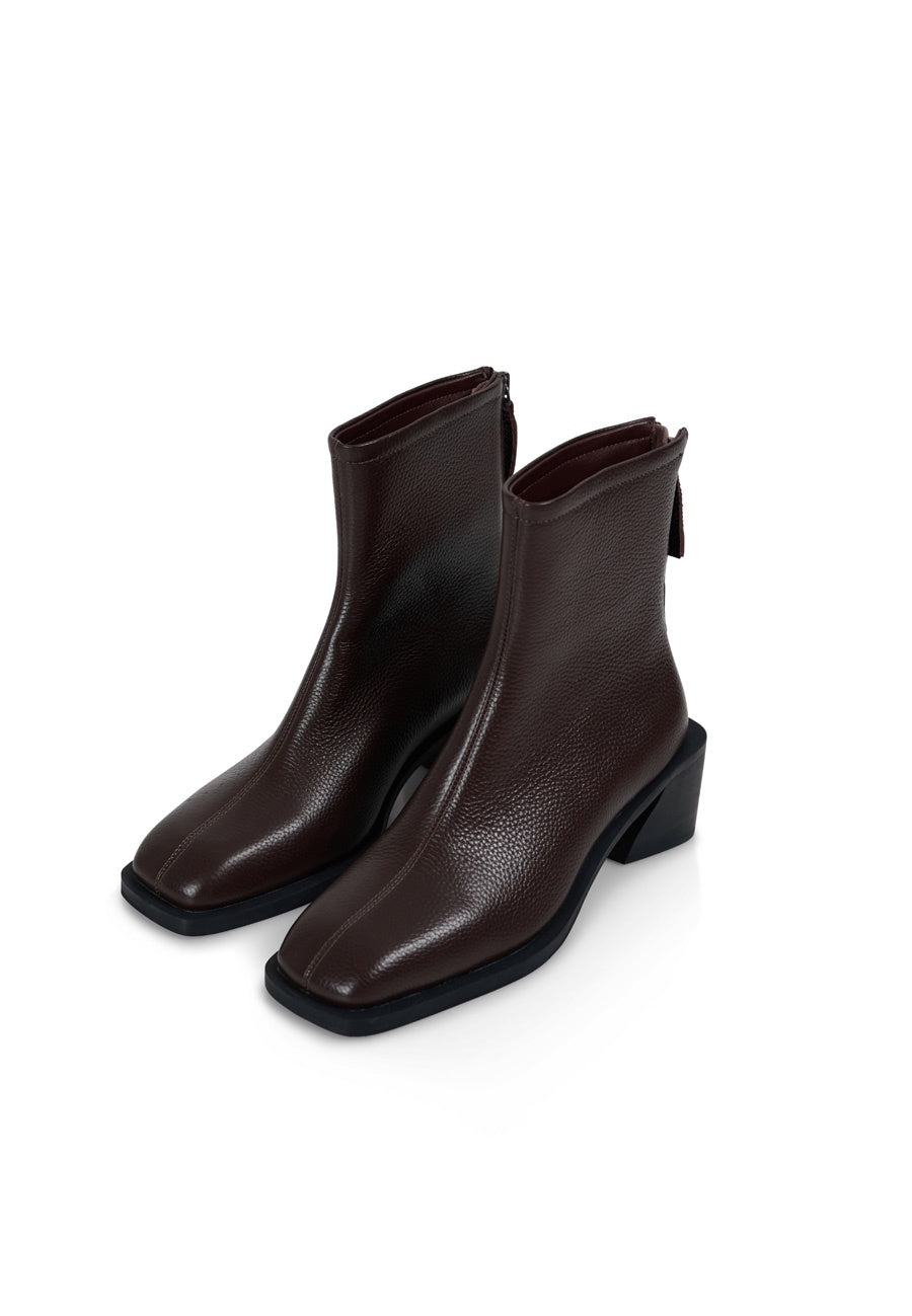 Commonplace Essentials Brooklyn Square Toe Boot Brown