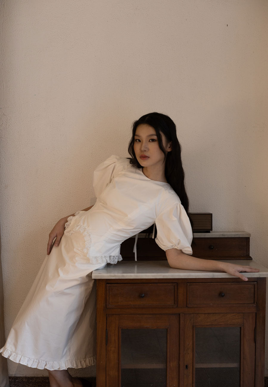 Chulle Koni Top White
