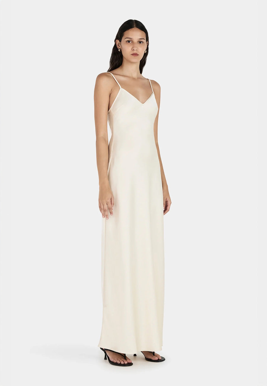 Hansen and Gretel Timeless Slip Cream
