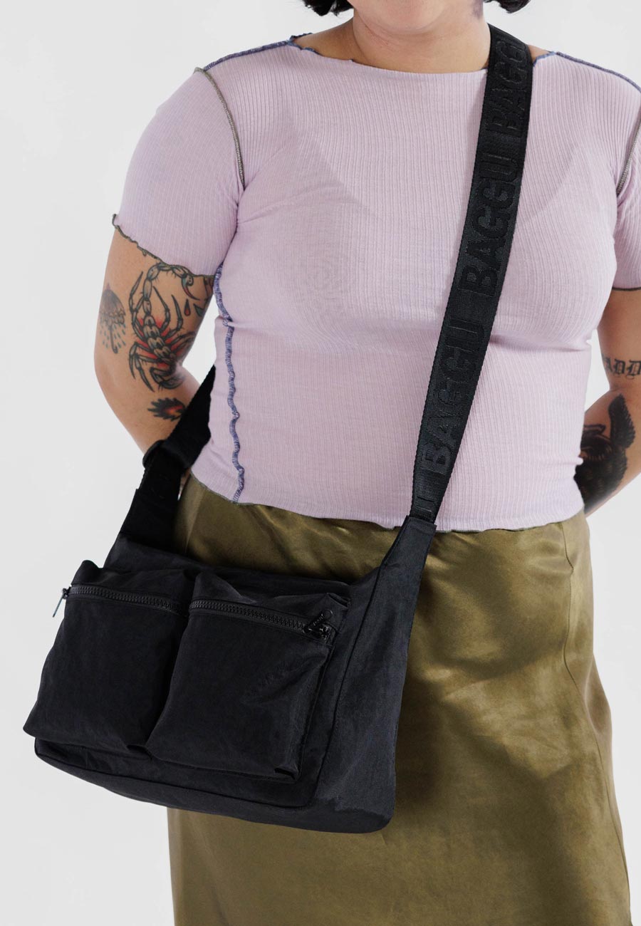 Baggu Medium Cargo Crossbody Black