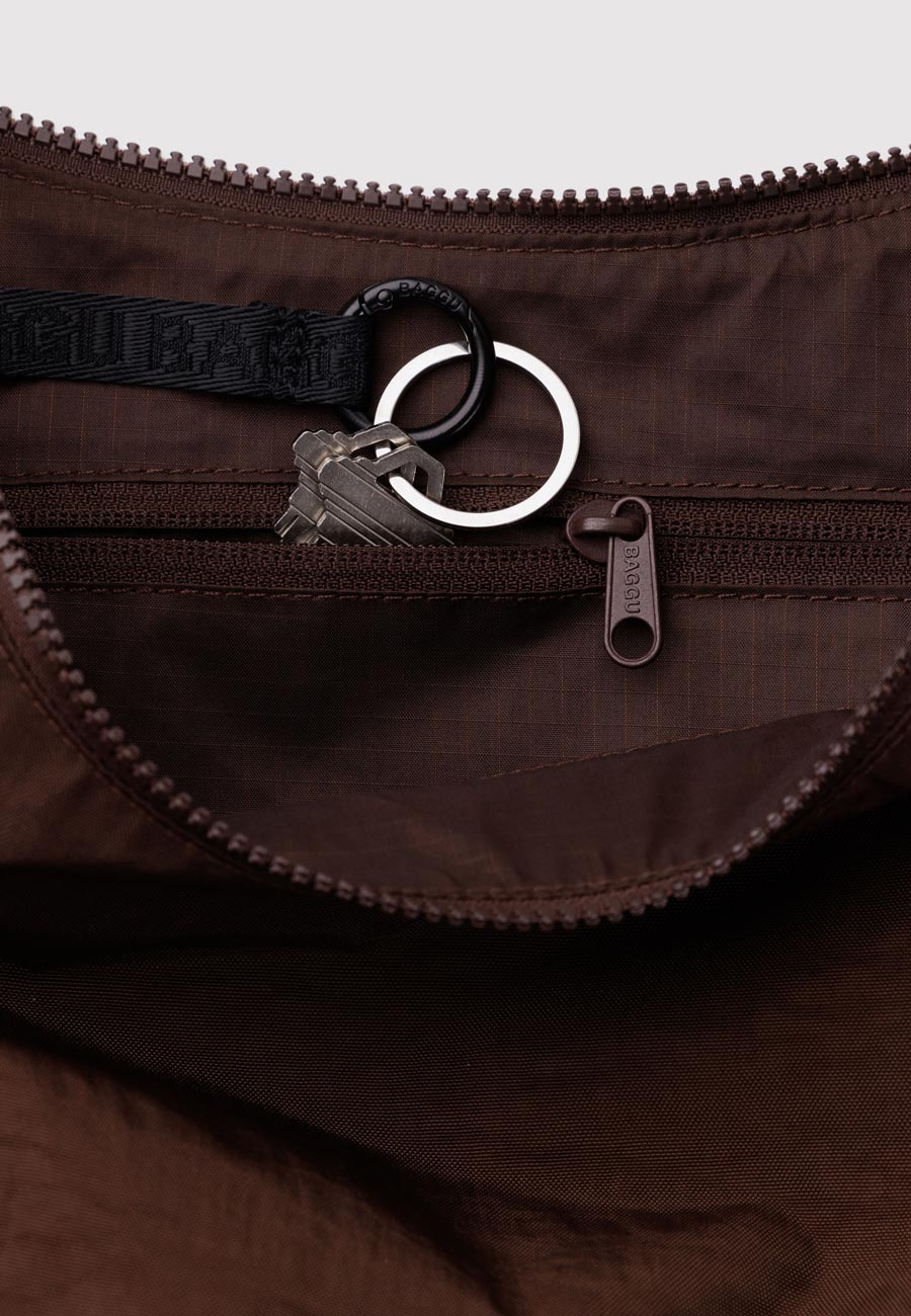 Baggu Medium Nylon Crescent Bag Coffee