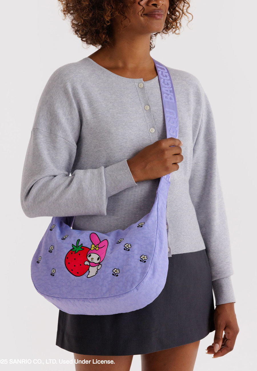 Baggu Medium Nylon Crescent Bag Embroidered My Melody Strawberry