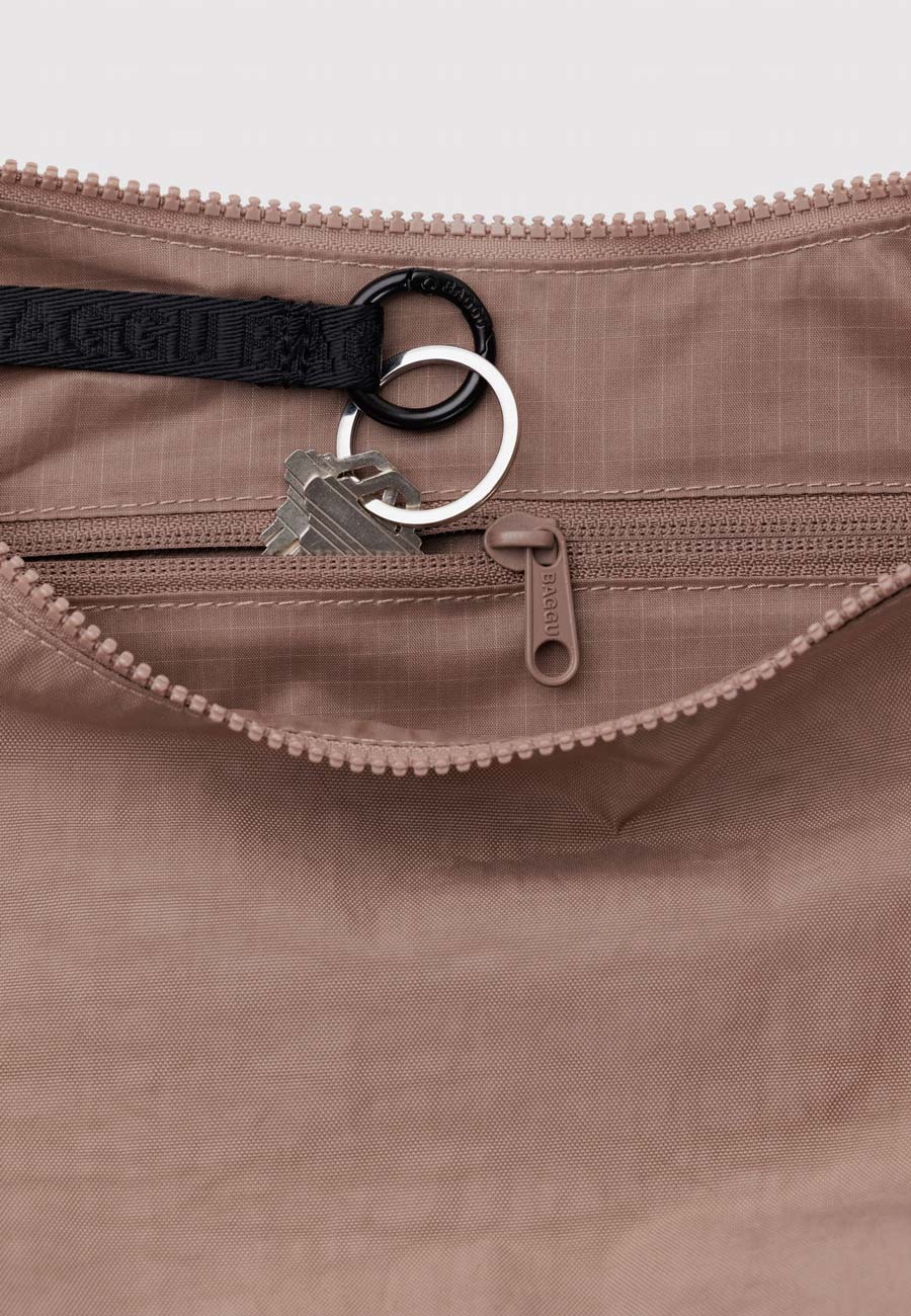 Baggu Medium Nylon Crescent Bag Toasted Almond