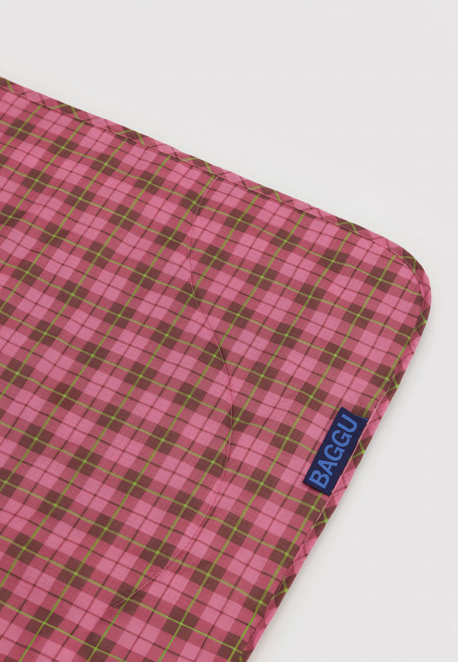 Baggu Puffy Picnic Blanket Azalea Pink Tartan