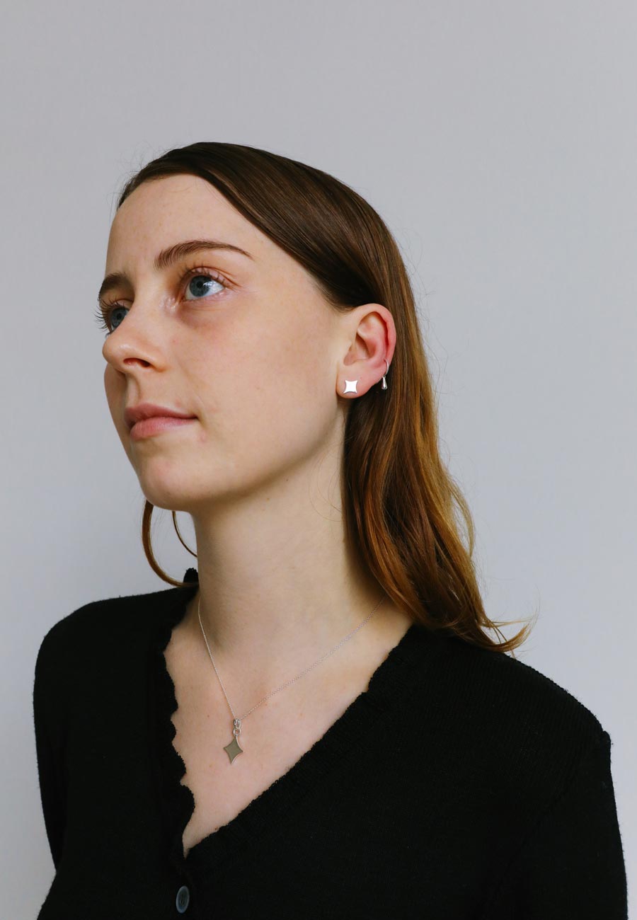 Chills Sparkle Studs Earrings
