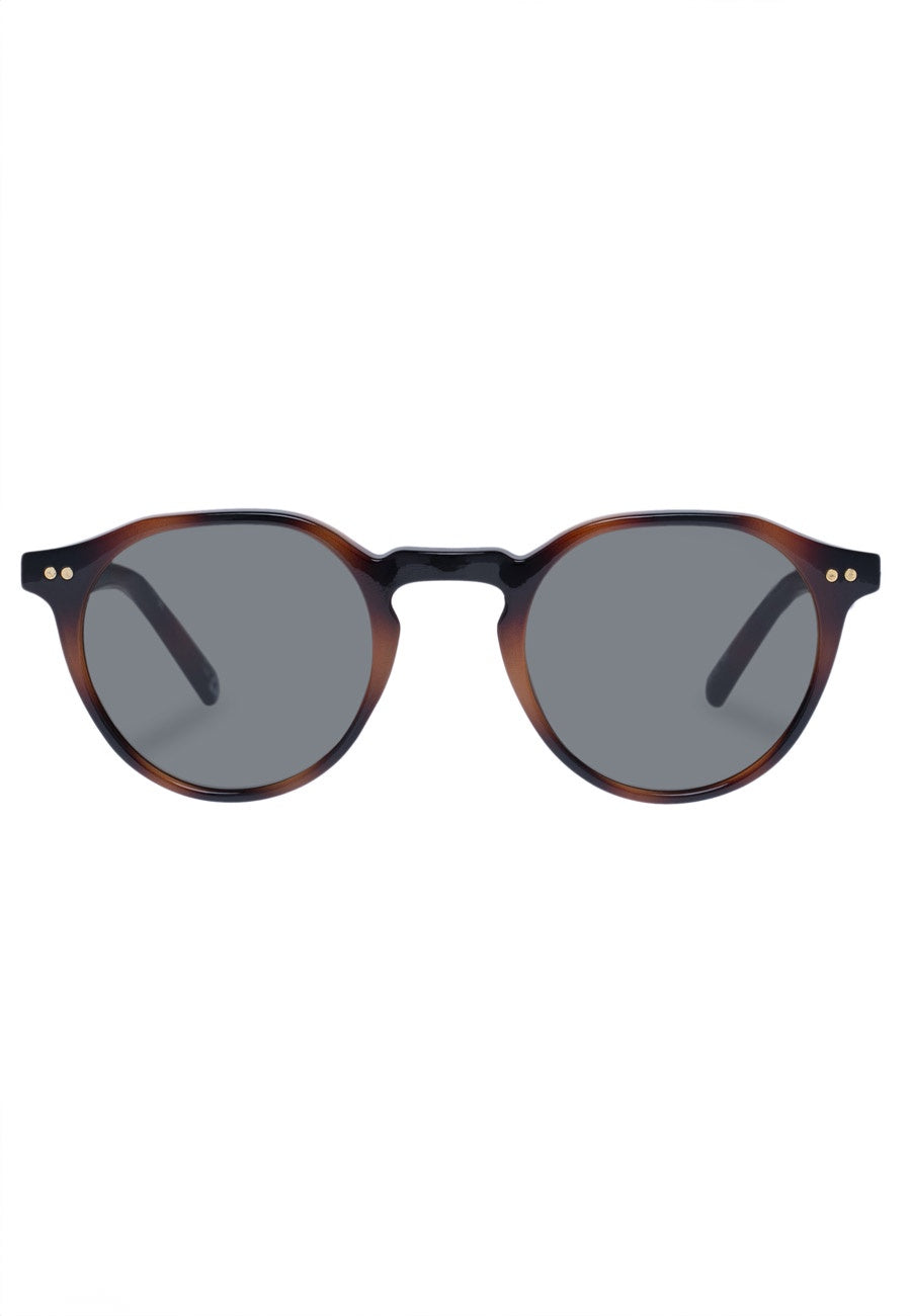 Le Specs Galavant Tort