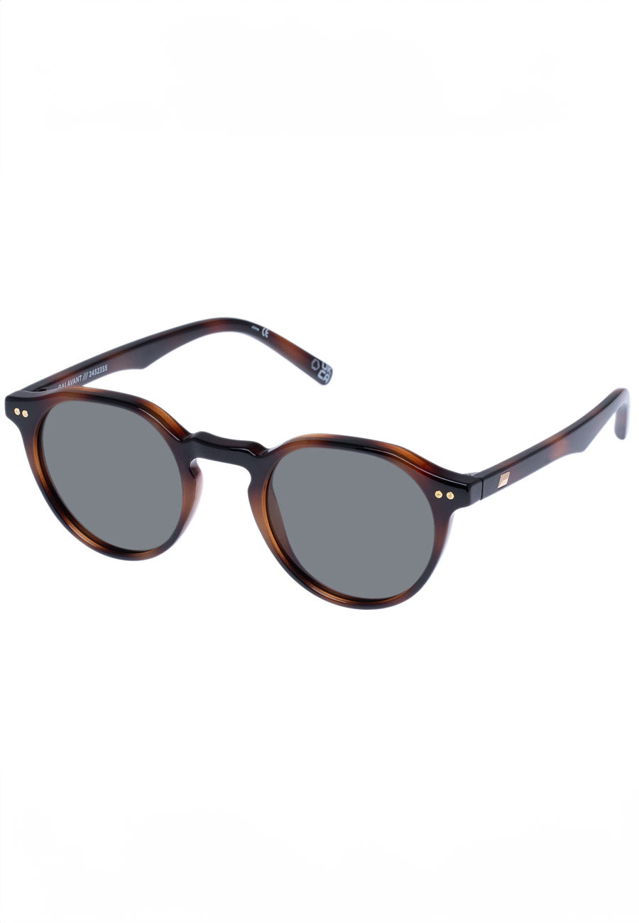 Le Specs Galavant Tort